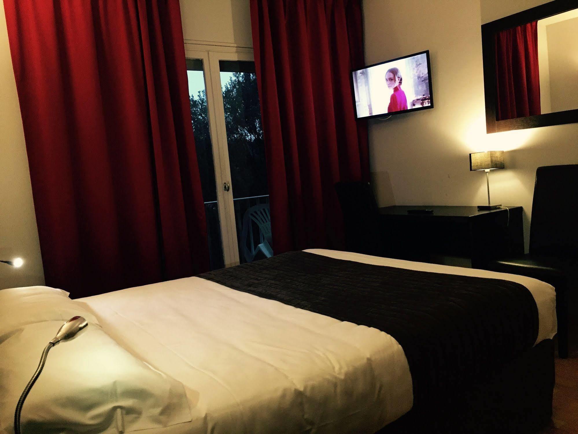 Hotel & Appartements Acqua Dolce 엑시카수아렐라 외부 사진